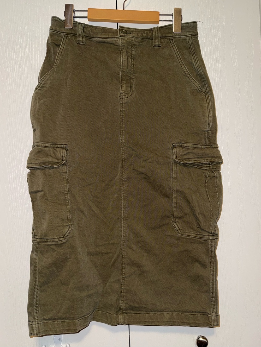 TNA Cotton twill cargo skirt
